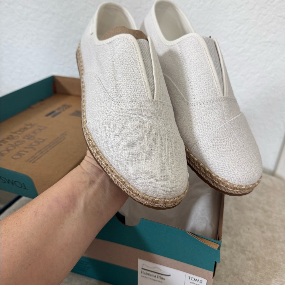 TOMS Cream Canvas Slip-Ons
